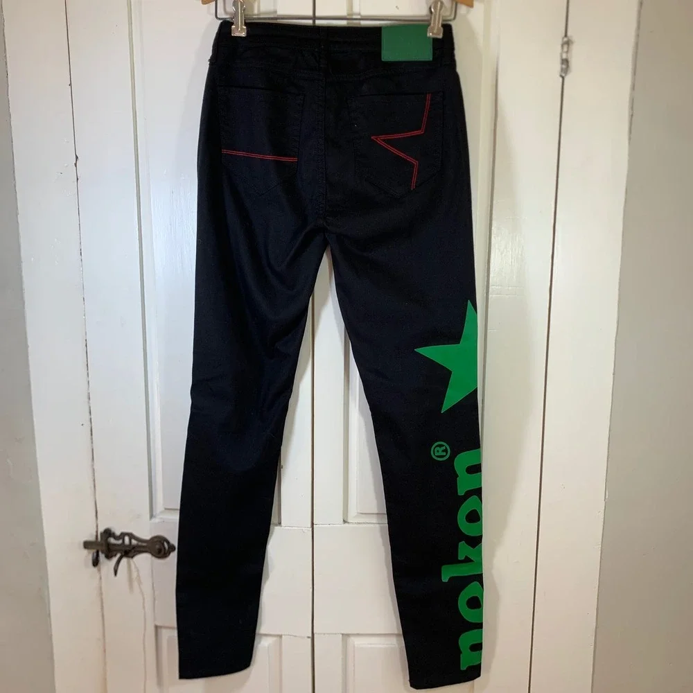 Heineken Brand Fashion Black Skinny Jeans Green Logo Star Mens Size M NWT